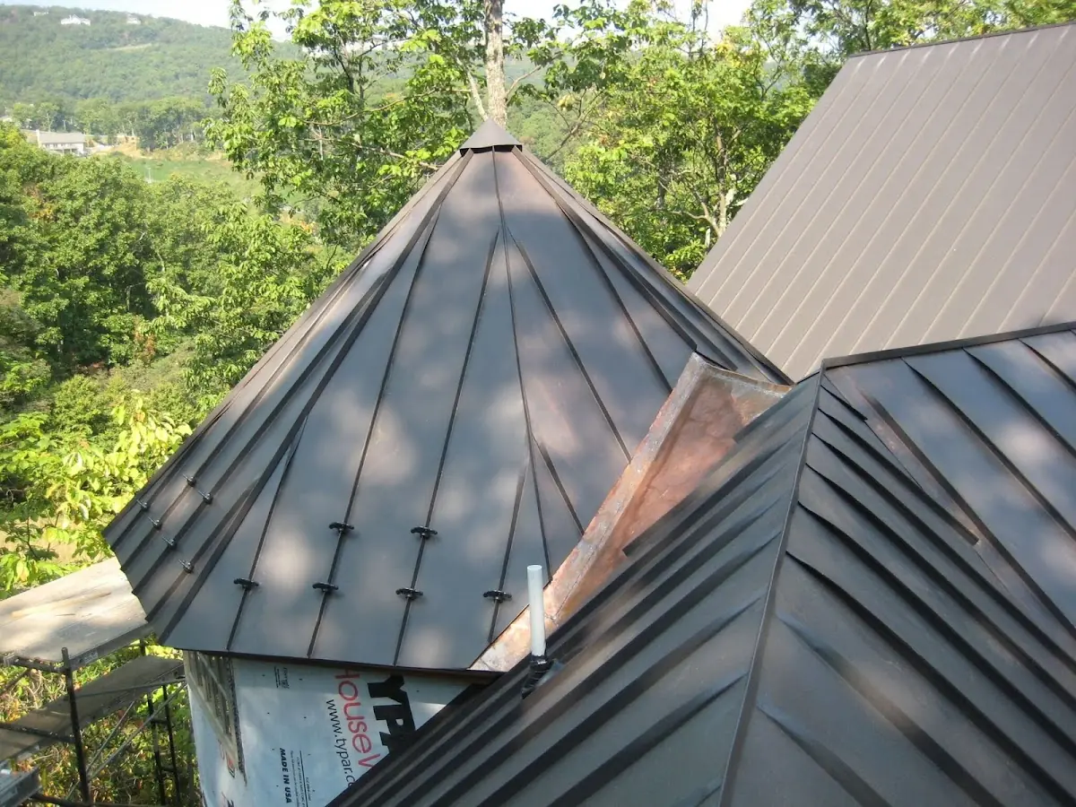 Professional Roof Tarp Installation by Craftsman Roofing in Northwest El Monte
